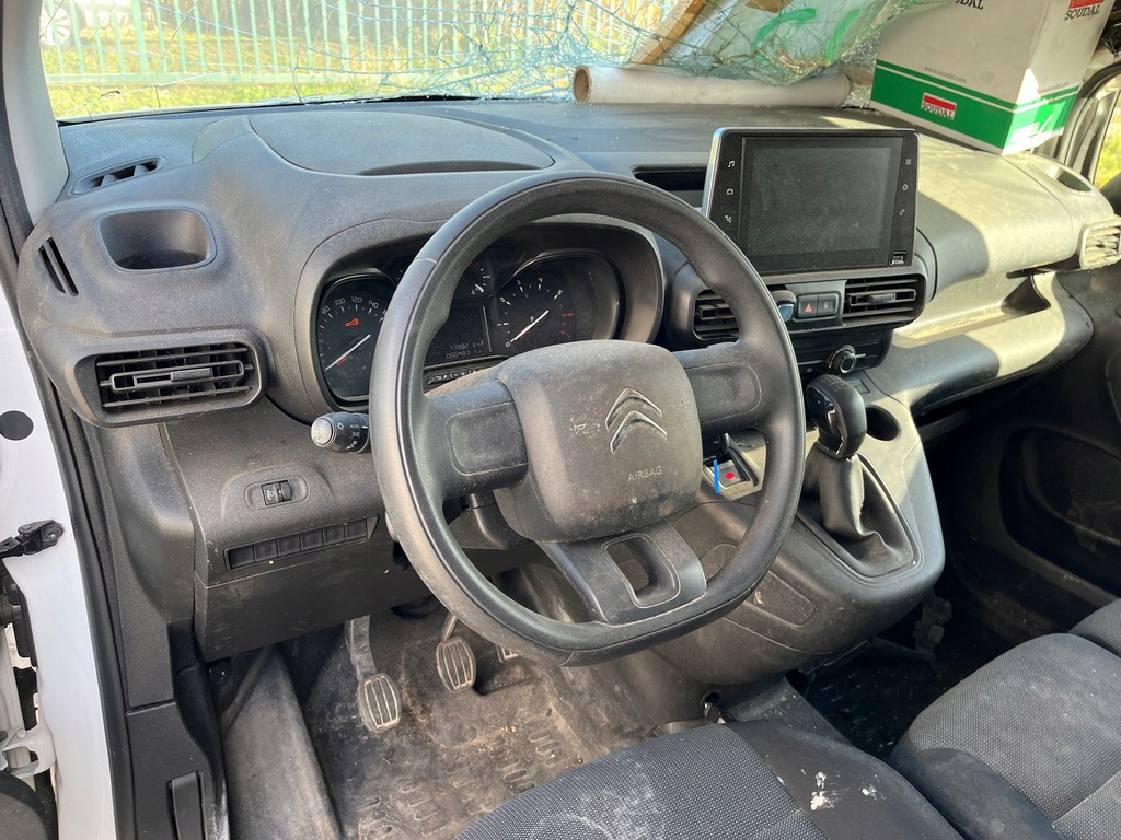 фото №1, Citroen berlingo iv салон панель приладів кондиціонер сидіння килимки комплект 2020 rok