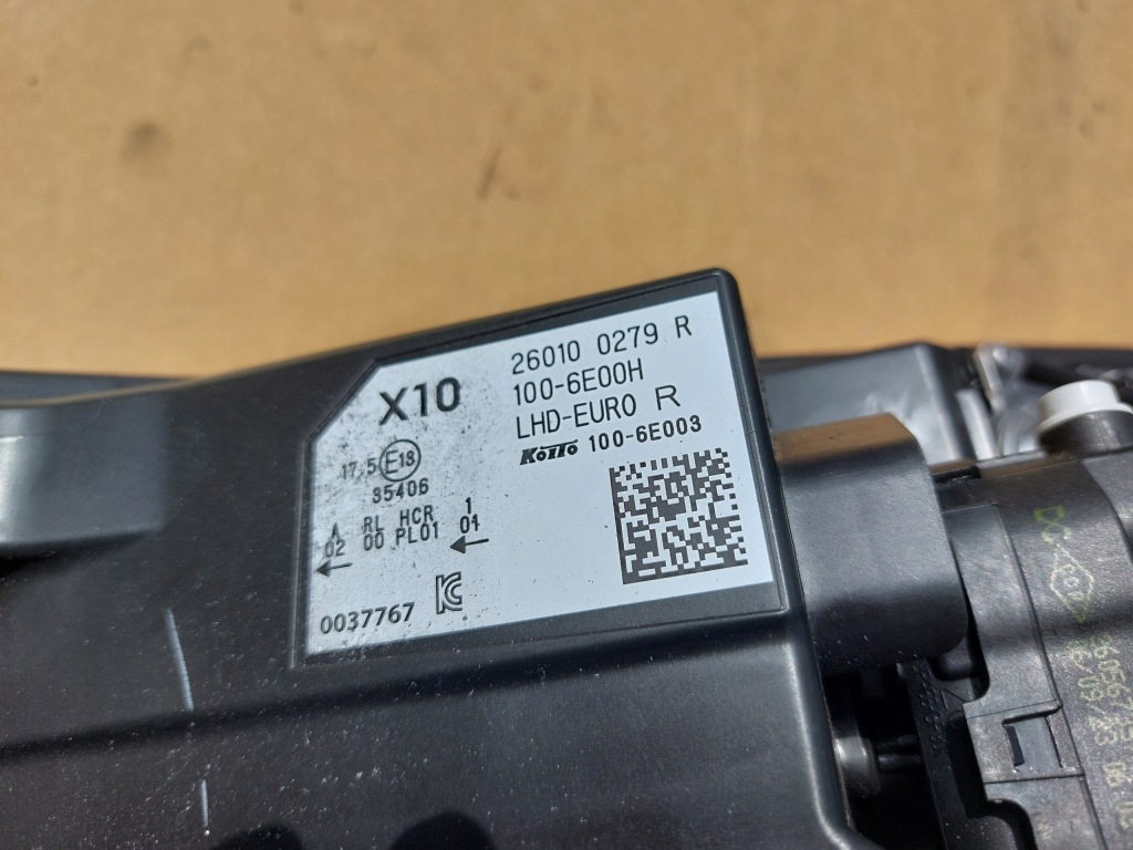 Фара передняя правый  renault zoe 2 рестайлинг  22- full led Недорого