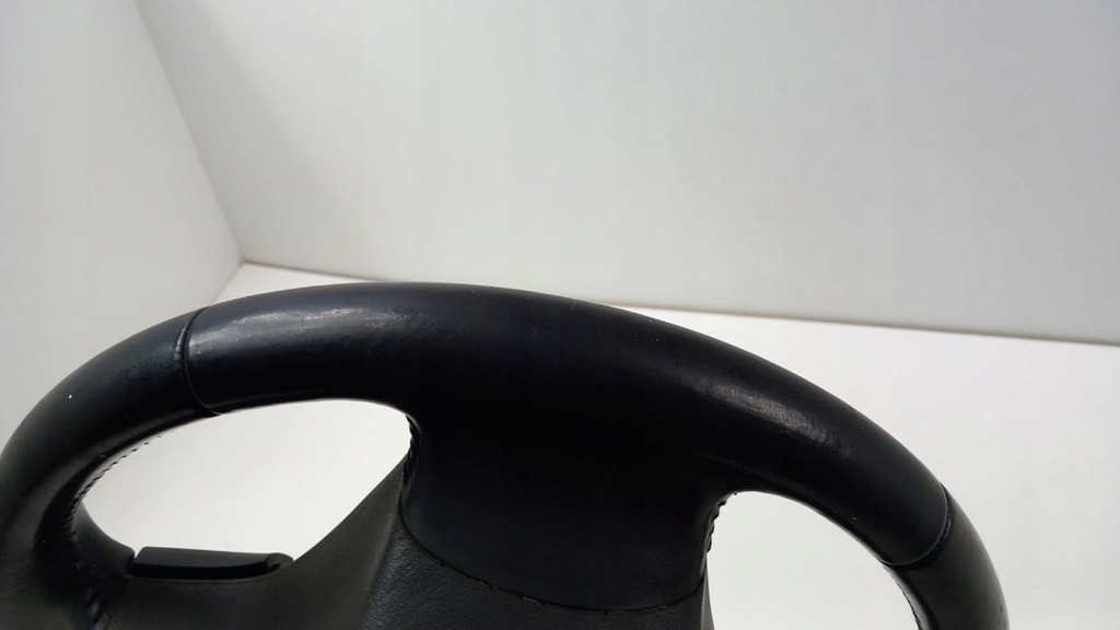 фото №8, Volvo c30 повітропровід шкіра