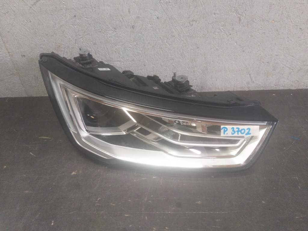 фото №1, Лампа перед правая audi a1 lift ксенон led 14- 8xa941006