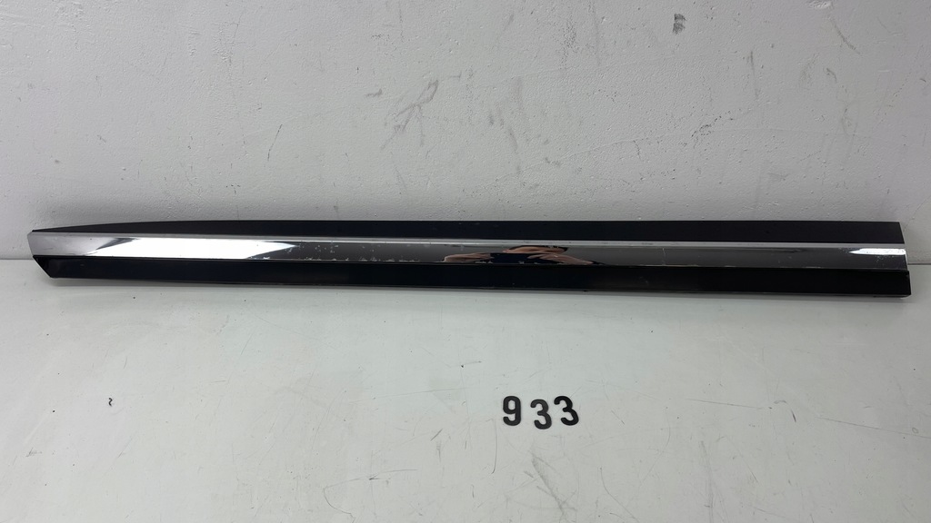 фото №1, Молдинг дверь перед левая хром vw arteon