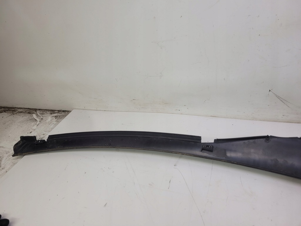 фото №5, Жабо пластиковий вузькі audi a4 a5 8k1819403b