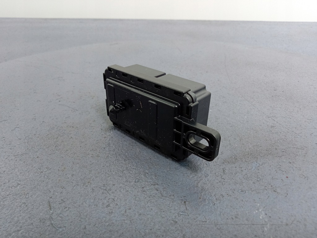 фото №4, Bmw 7 g11 g12 модуль блок управления радио fbd 7928648