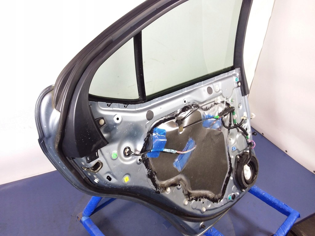 фото №6, Lexus is ii двері задня ліва 8r6