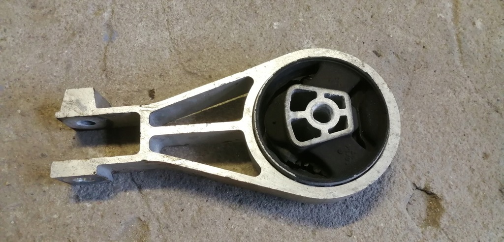 фото №1, Opel karl подушка двигуна