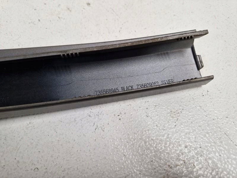 Fiat 500x заглушка рейлінг ліве перед 735609053 Недорого