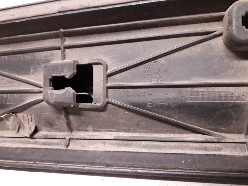 фото №10, Skoda superb 3 iii 15- молдинг дверь правая передняя 3v0854940