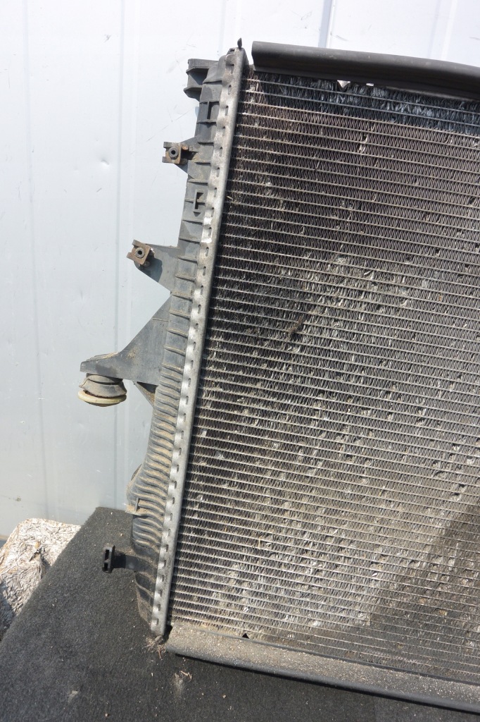 Купить Радиатор воды 3.0 tdi audi q7 4l touareg 7l