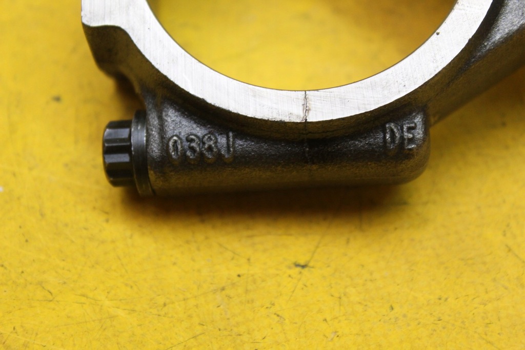 фото №8, Поршень шатун a4 b7 golf v a3 8p 2.0 tdi 038j