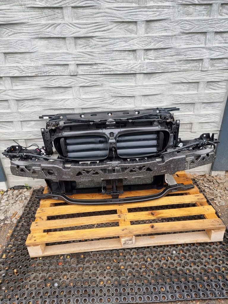 Купить Bmw 5 f10 f11 lift pas передний kompletny 2.0d 3.0d