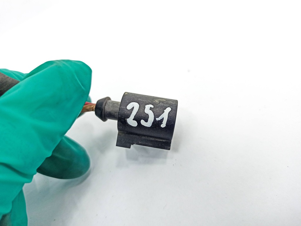 фото №9, Mercedes-benz r w251 2012 насос омывателя