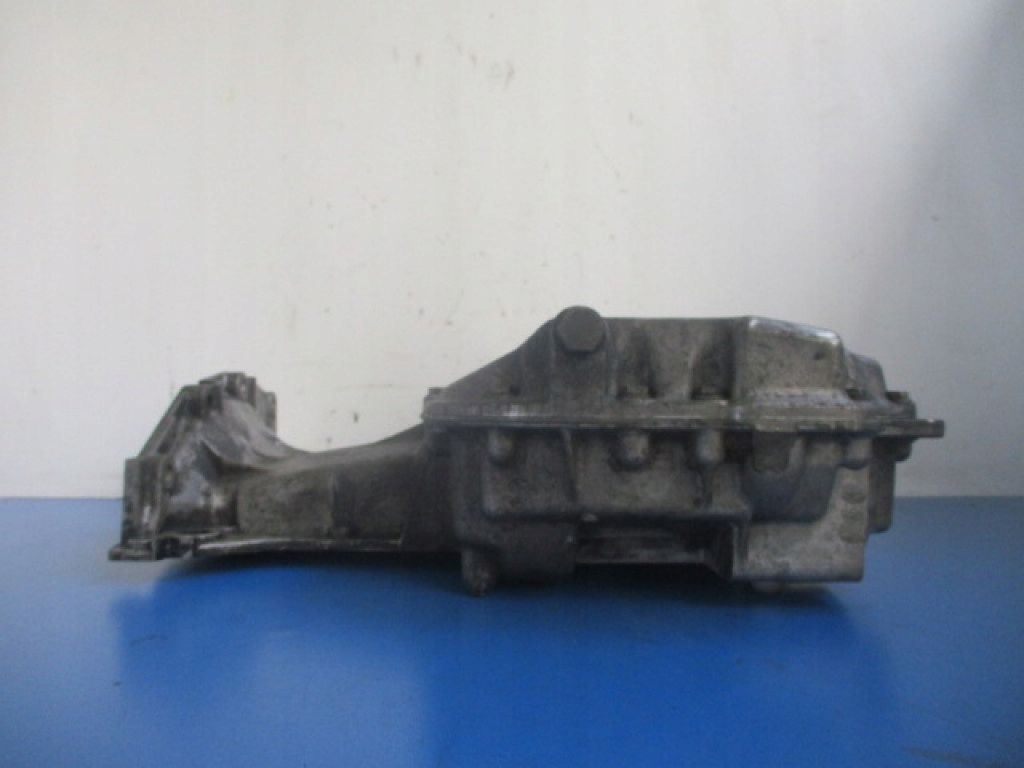 Audi a6 c5 2.5tdi v6 поддон поддон масляная 059103603m 2 częściowa Оригинал