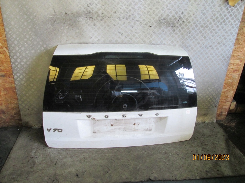 фото №1, Крышка багажника задняя задняя багажника volvo v70 ii 00-