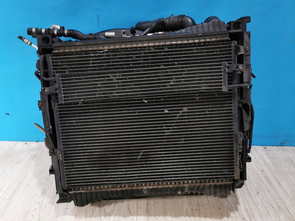 фото №1, Range rover vogue l322 lift 2009/2012 радіатор комплект 4.4 бензин