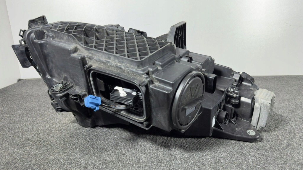 Mercedes eqc w293 a293 293 фара ліва перед європа  full led a2939067500 гарний стан Недорого