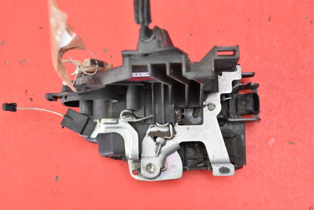 фото №7, Замок дверь правый задняя задний 3b4839016 seat cordoba 2 ii sedan 03-09