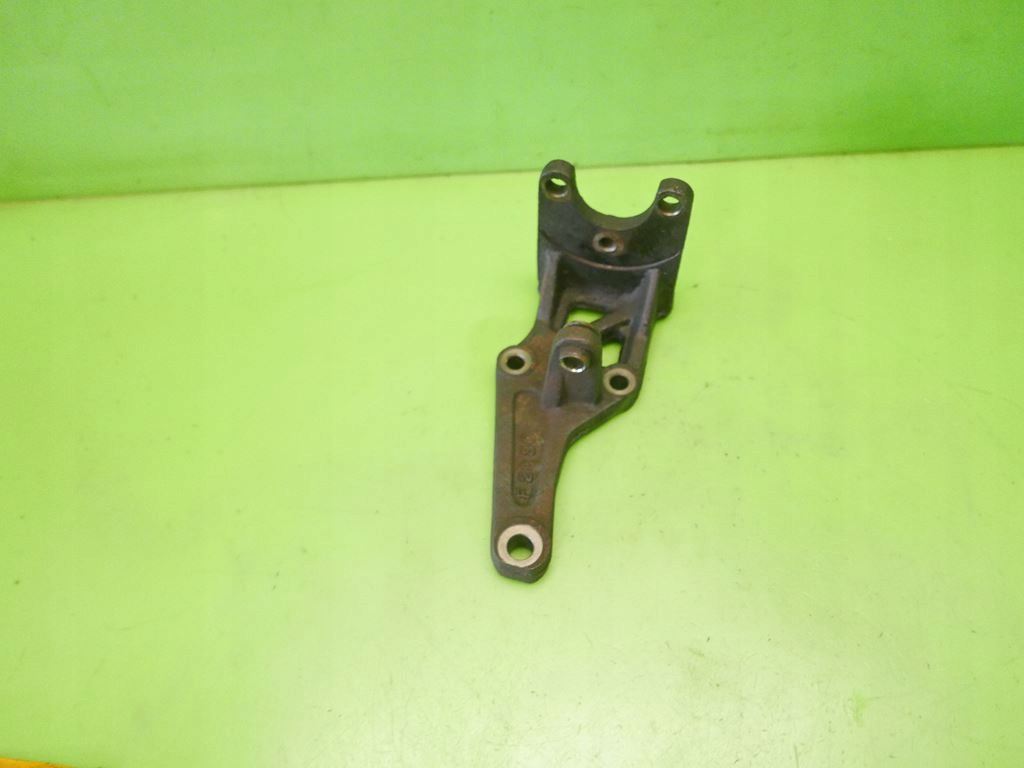 фото №9, Кронштейн насоса усилителя kia carnival i 2.9tdi 99-01