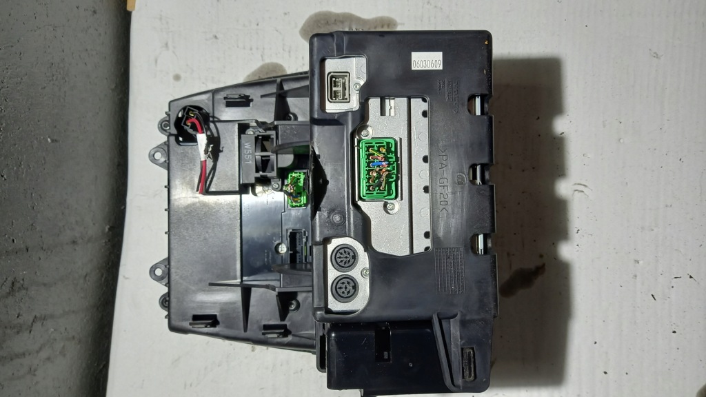 фото №6, Радио hu-850 панель кондиционера volvo s60 lift 04-