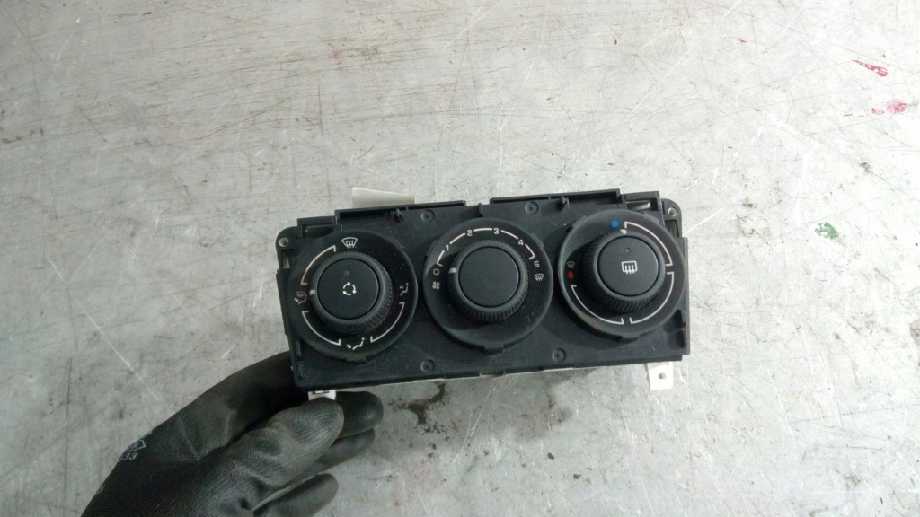 фото №1, Панель обдув peugeot 308 t1000218z