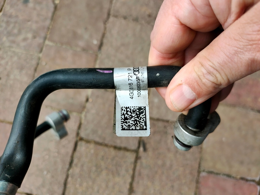 фото №2, Audi a6 c7 трубка шланг кондиционера