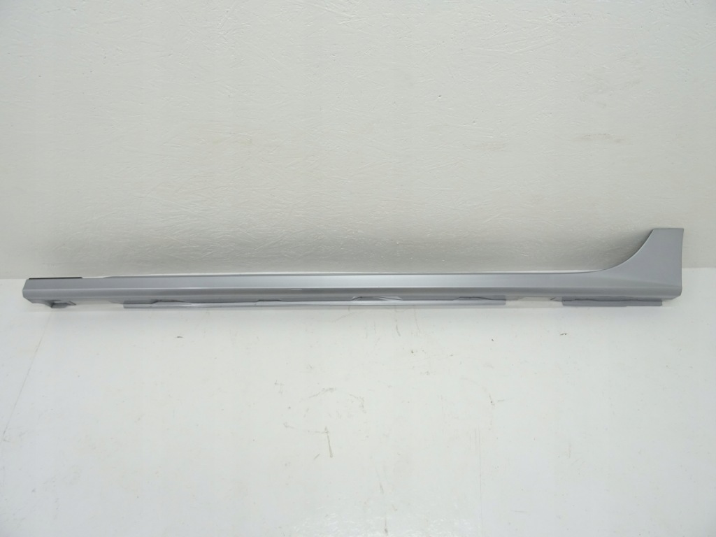 фото №1, Audi a7 c7 4g lift молдинг порог левая lz7g 4g8853855j