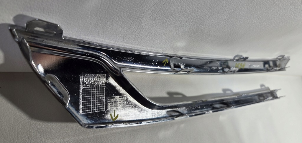 Купити Opel astra k v 5 молдинг решітка бампера ліва хром 13423641 16- 321228108