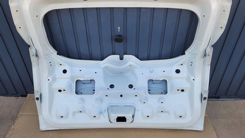 фото №12, Renault captur i 13+ крышка багажника багажника задняя fv