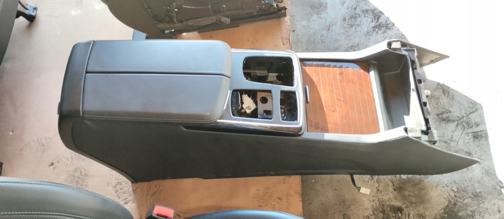 фото №12, Сидіння заднє сидіння обшивки комплект шкіра mercedes gle 166 w66 suv