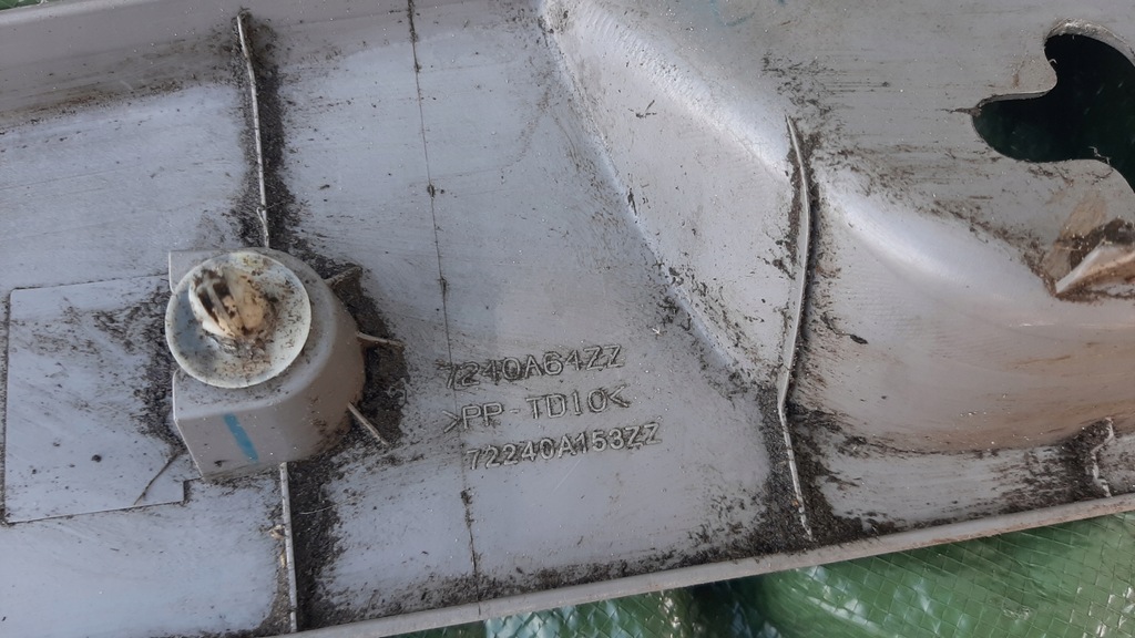 фото №7, Mitsubishi pajero ii sport l200 молдинг захист поперечина задня 7240a64zz