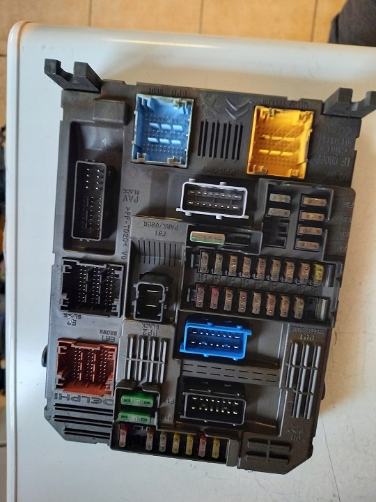 фото №1, Peugeot expert iii модуль bsi 9819851280-00