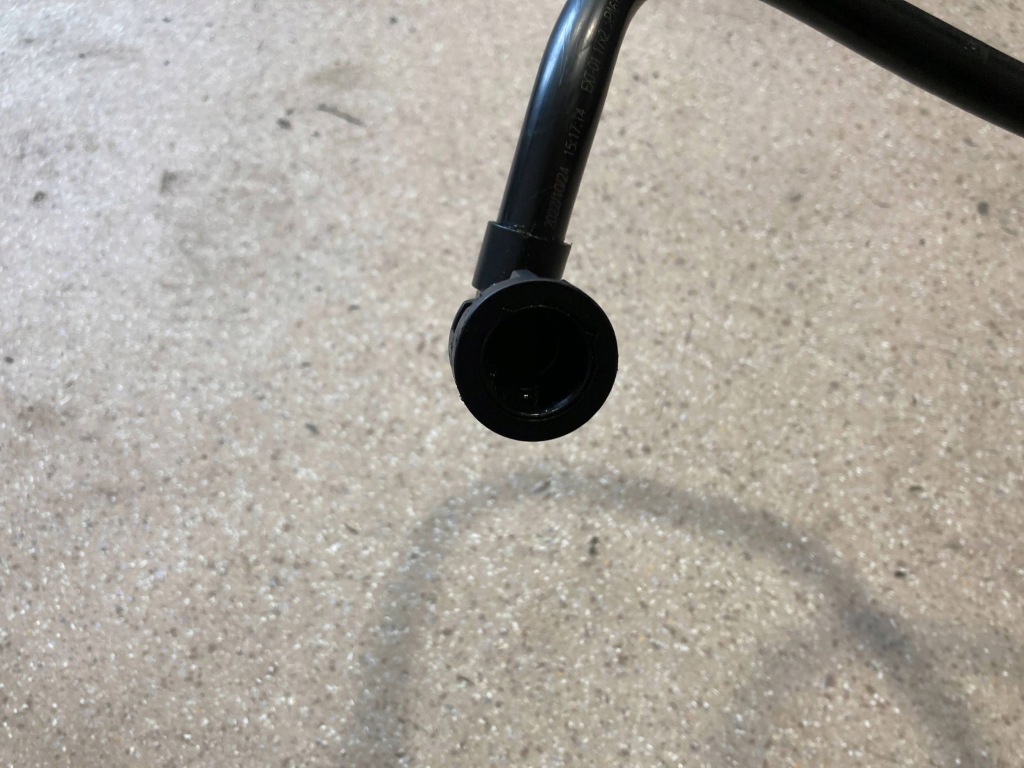 фото №8, Шланг радіатора оливи коробки bmw 3 g20 g21 8848365