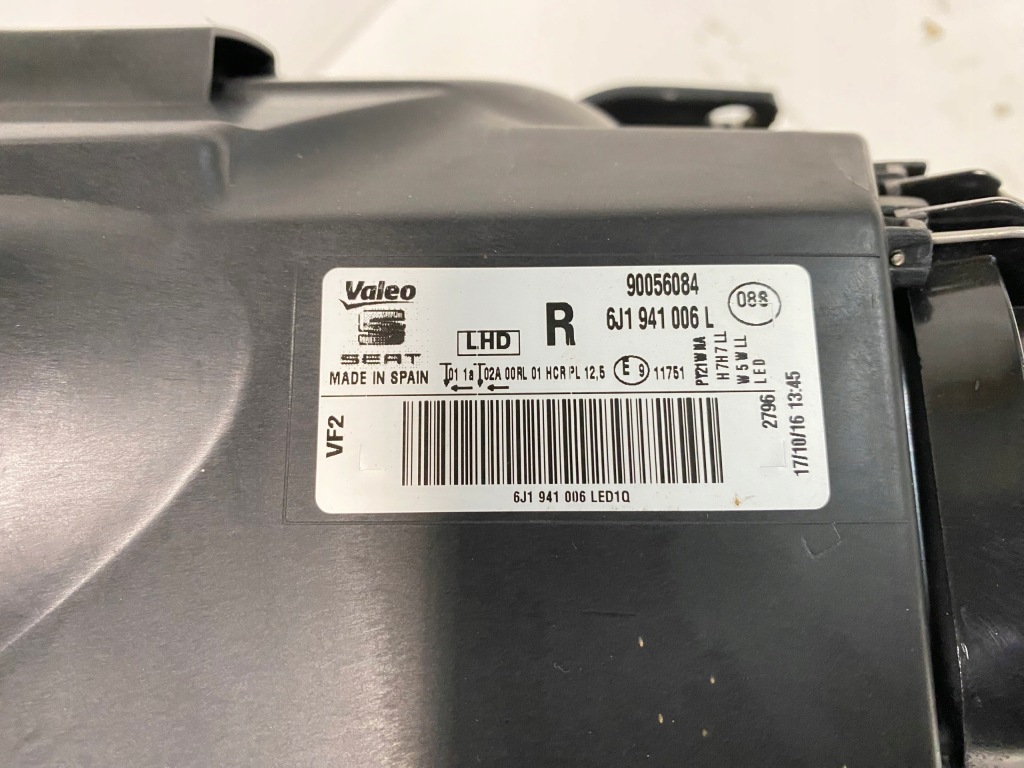 Фара передняя перед правый  h7 + led seat ibiza 4 iv рестайлинг  6j 2015-2017 Оригинал