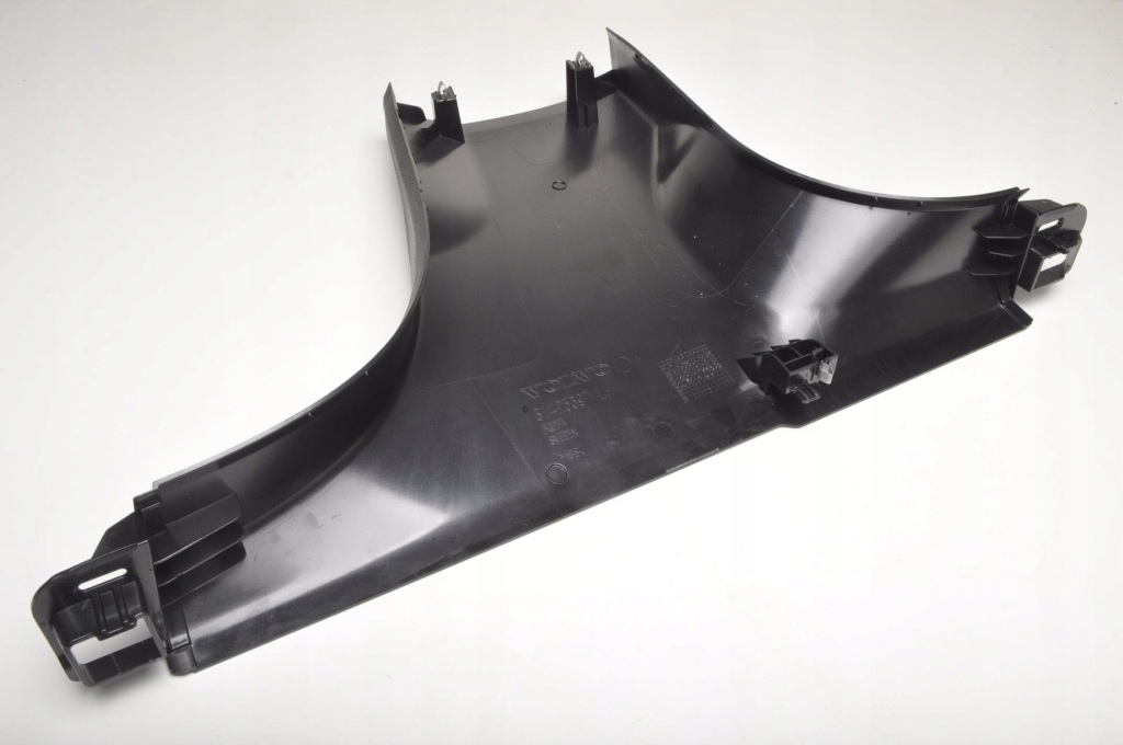 фото №2, Volvo xc60 ii защита стойка пластик 31425697 левая