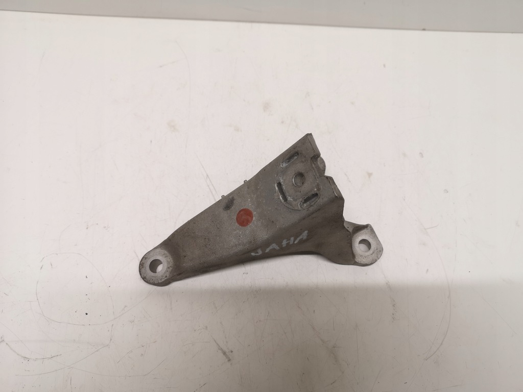 фото №9, Audi s4 rs4 b7 4.2 v8 кронштейн двигателя 8e0199308an