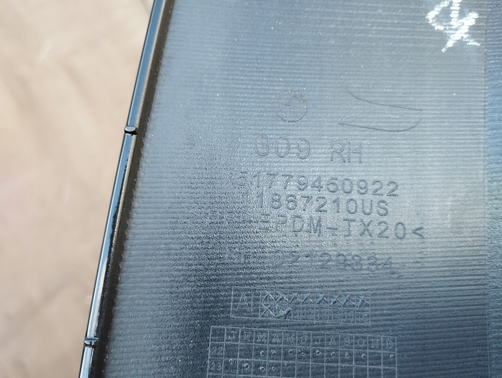 фото №9, Молдинг na крыло правая задняя bmw xm g09