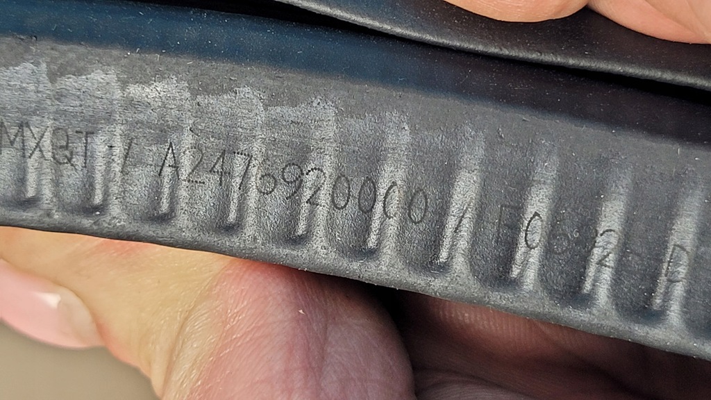 фото №9, Mercedes x247 glb 200 23r прокладка двері лівий перед a2476920000