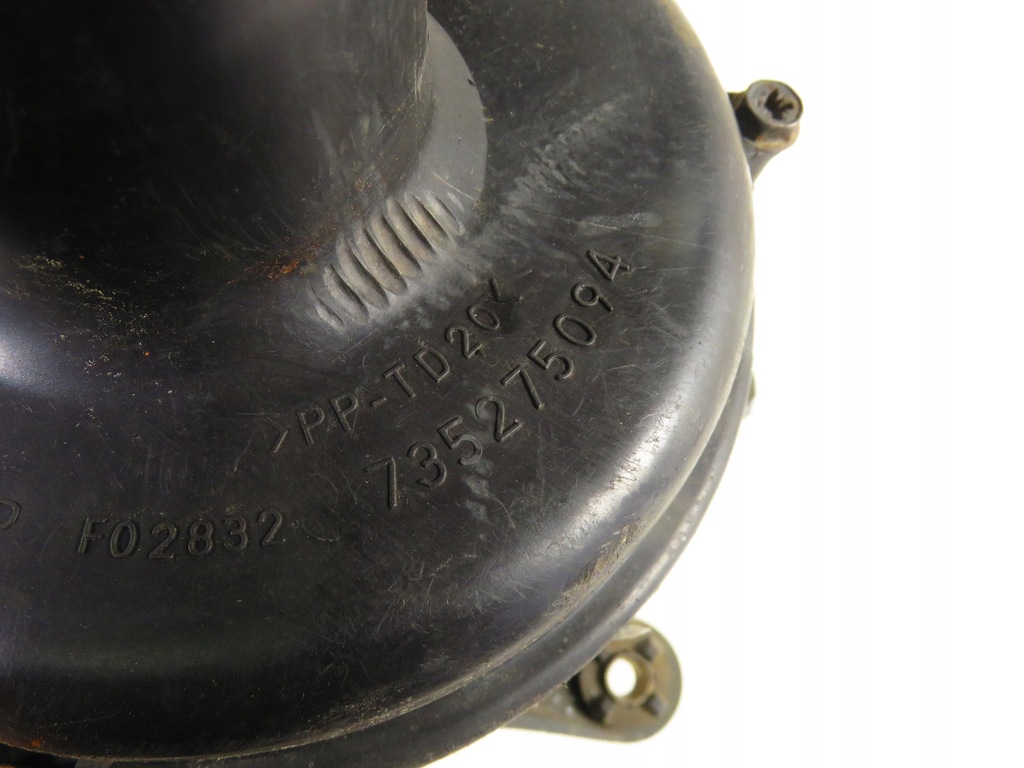 фото №5, Корпус фільтра повітря fiat punto ii 1.9 d