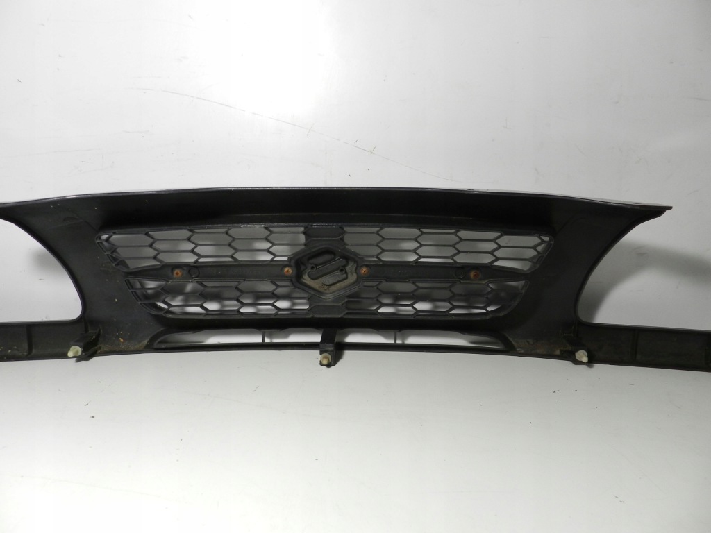 фото №7, Suzuki grand vitara i 98-01 решётка радиатора решётка радиатора бампера перед