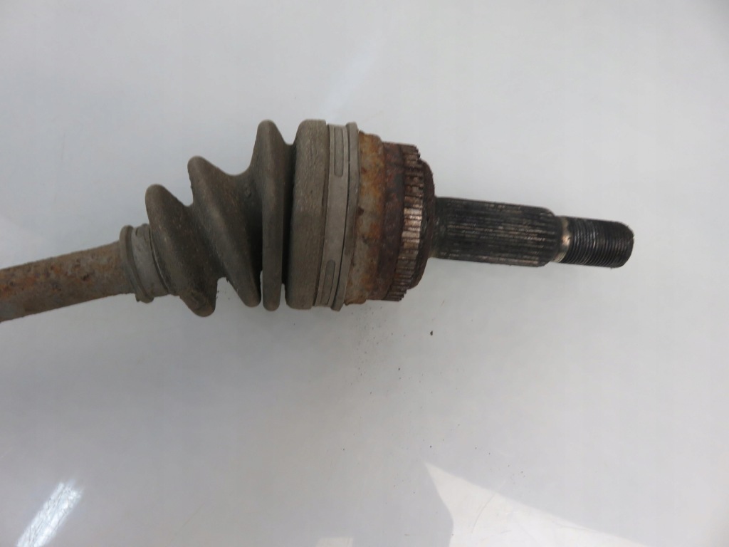 фото №3, Приводной вал правая задняя pontiac vibe i 1.8 awd