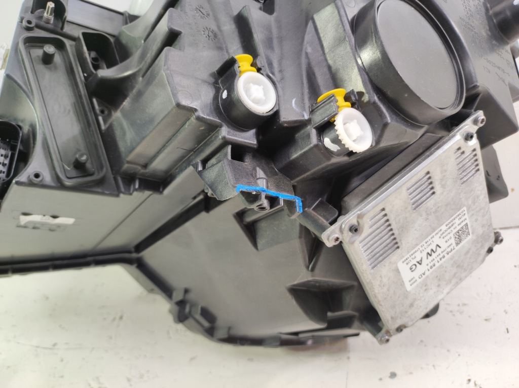 Skoda karoq фара передняя правый  full led 016b Оригинал