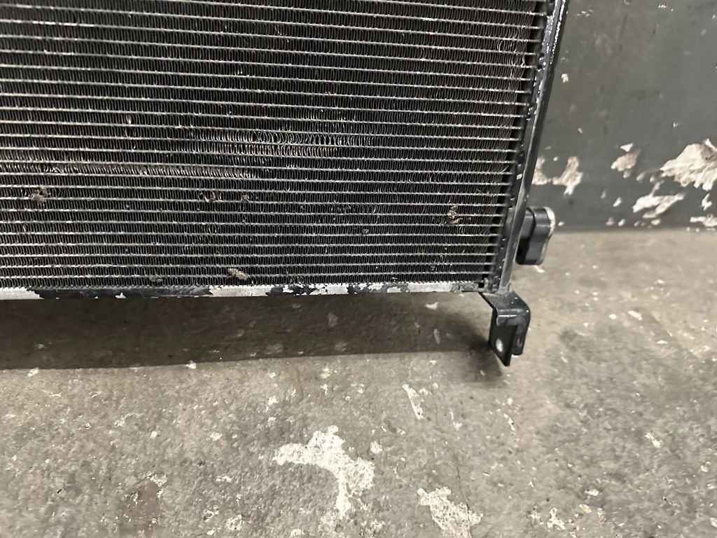 фото №13, Радіатор кондиціонера lexus nx300 przegięta герметична