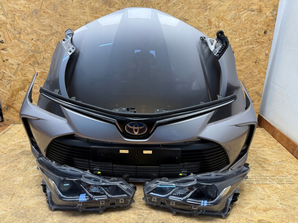 фото №1, Перед kompletny toyota corolla e21 1,8 гибрид sedan