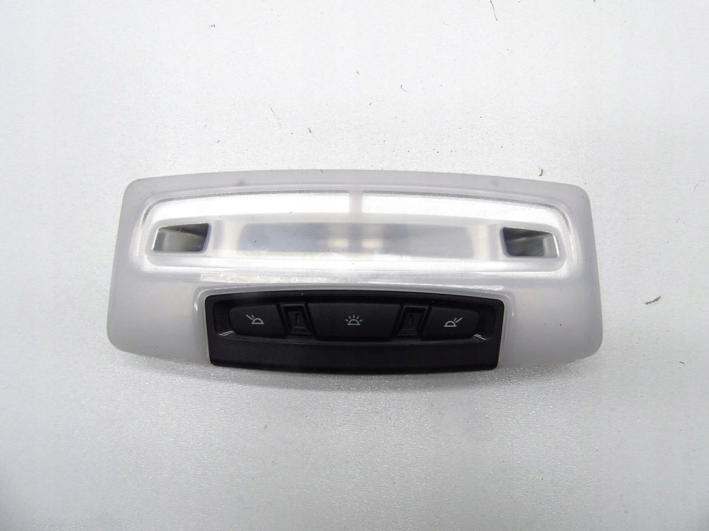 фото №1, Лампа освещение потолочный кабины 7793201 bmw f30 f31