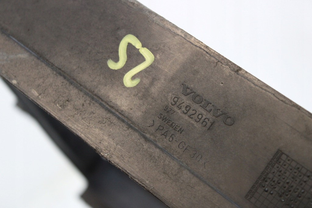 фото №7, Рамка радиатора volvo s60 2.4b 01r sedan 9492961