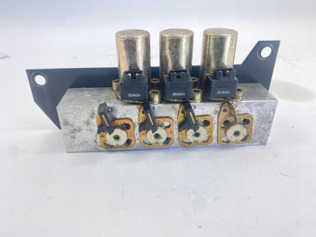 фото №1, Електроклапан дах електроклапани mercedes w124 cabrio 1248001178