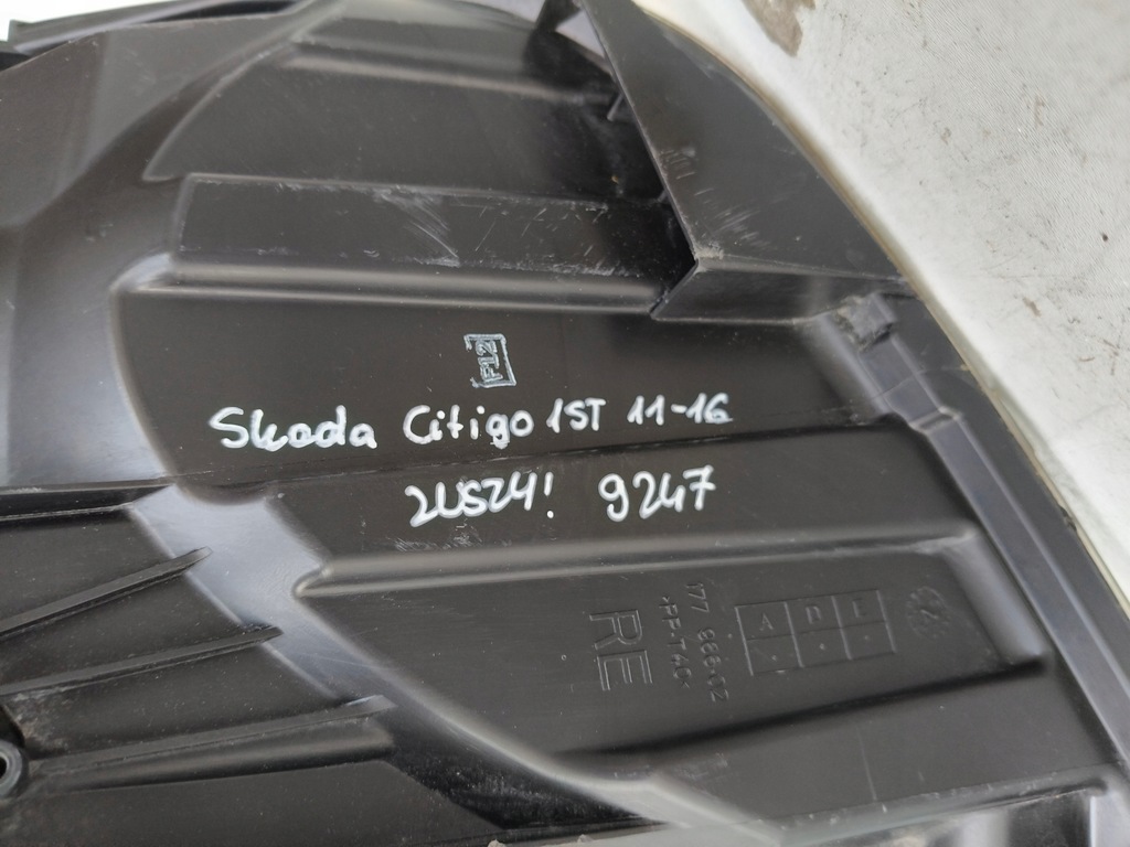 фото №8, Лампа правая фара skoda citigo 1st 11-16