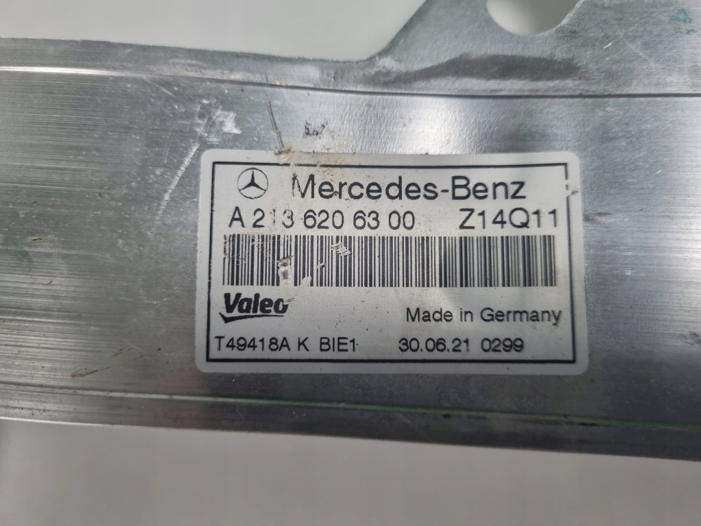 фото №9, Mercedes w213 e klasa a2136260600 pas передний