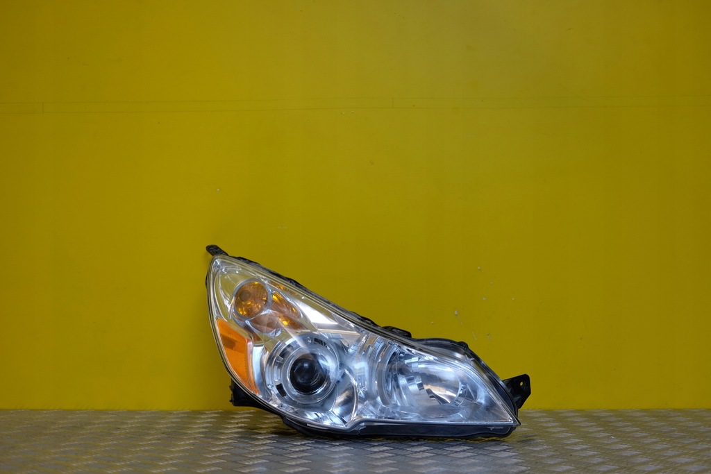 фото №1, Subaru legacy outback 2009- фара лампа r usa