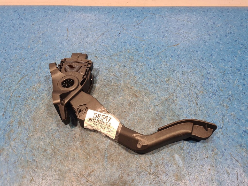 фото №1, Citroen c3 iii lift 1.2t потенциометр газа 9835904480