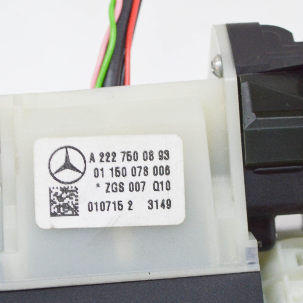 фото №6, Mercedes-benz c w205 2015 камера заднего вида